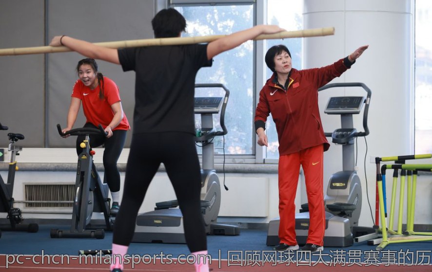 回顾网球四大满贯赛事的历史荣誉与纪录突破